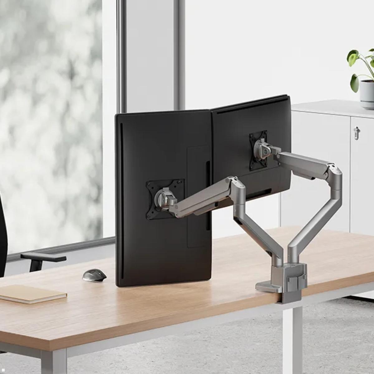 Neomounts DS70-250SL2 Monitorhalter für 2 Monitore, silber Anwendungsbeispiel Neomounts DS70-250SL2 Monitorhalter für 2 Monitore, silber Anwendungsbeispiel